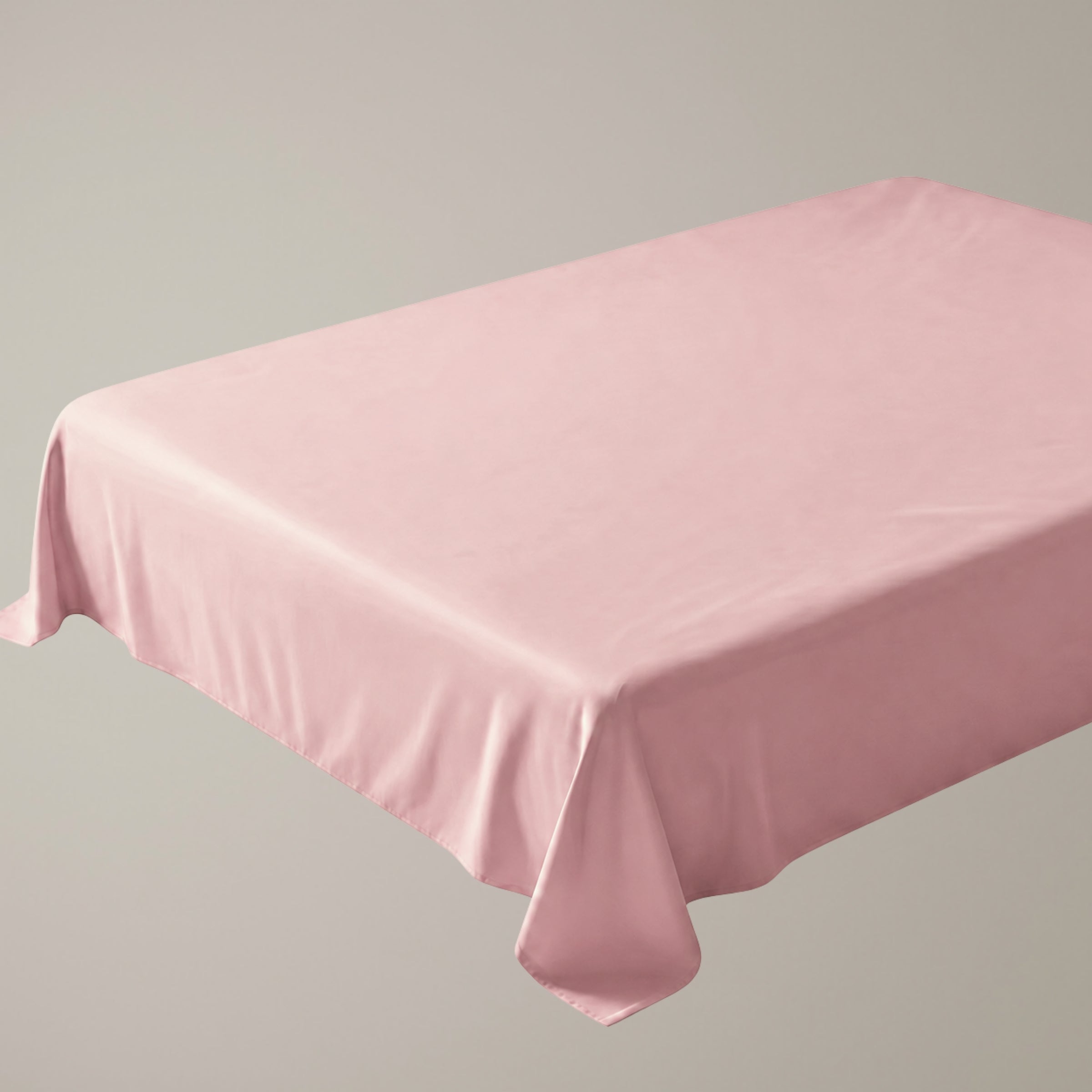 Finole Bettlaken in Nauge Rose, Bettwäsche auf dem Bett aus ägyptischer Baumwolle / Egyptian cotton bed sheet #Farbe_Nauge Rose